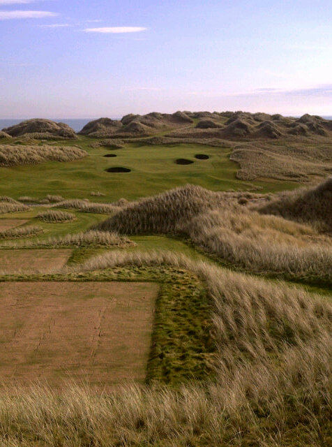 Trump threat to scrap Scottish Golf Links