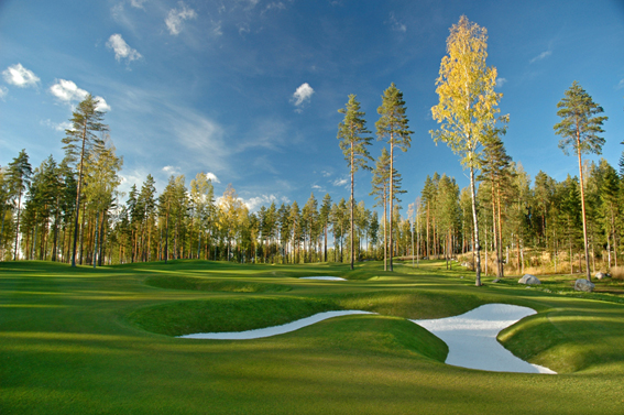 Swing under the Stars – Midnight Golf in Finland